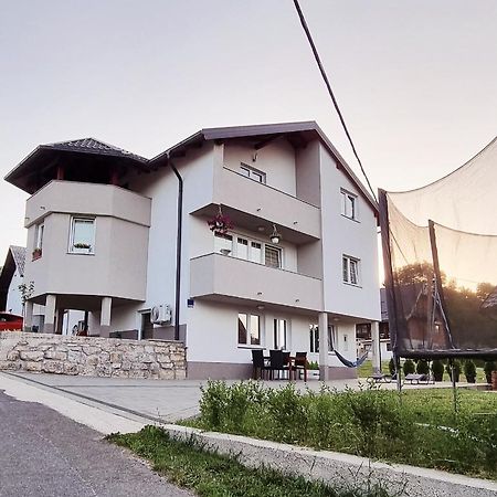 Apartmani Bilic Кореница Экстерьер фото