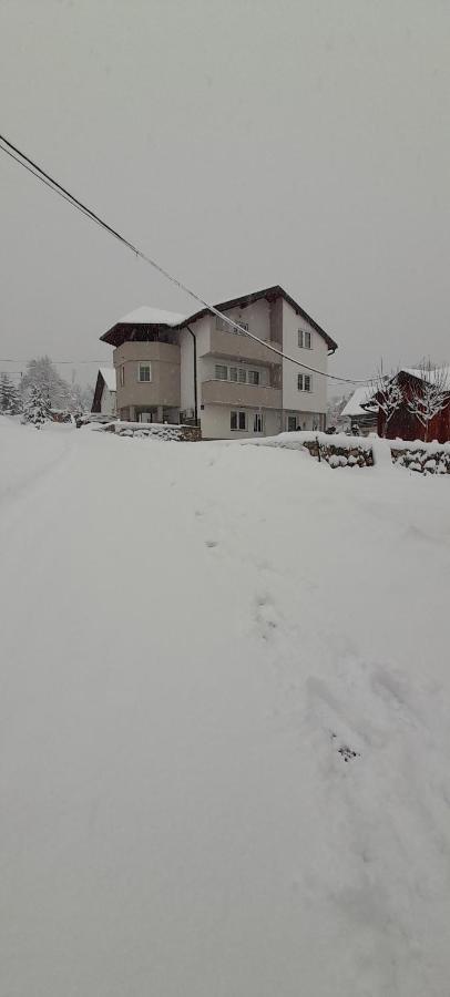 Apartmani Bilic Кореница Экстерьер фото