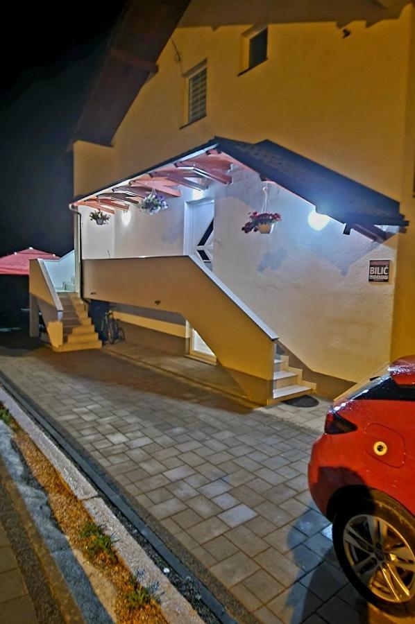 Apartmani Bilic Кореница Экстерьер фото