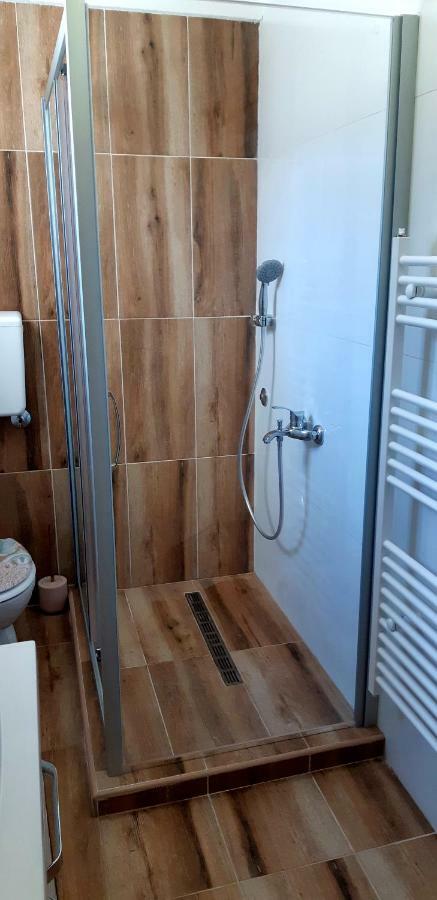 Apartmani Bilic Кореница Экстерьер фото