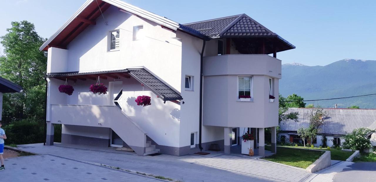 Apartmani Bilic Кореница Экстерьер фото